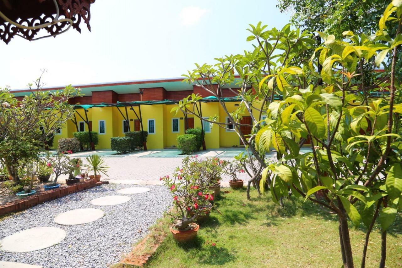 The Moonlight Resort Ban Chang (Rayong) Exterior foto